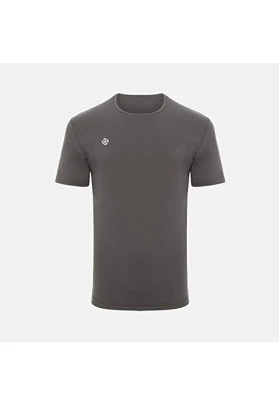 Camiseta de manga corta para hombre con tecnología Dry Fit.