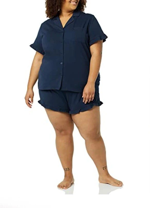 3_Conjunto de pijama Amazon Essentials con ribete y cuello con solapas