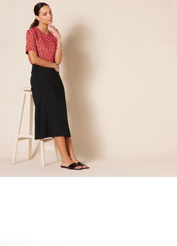 3_Falda Midi de Georgette Amazon Essentials para Mujer