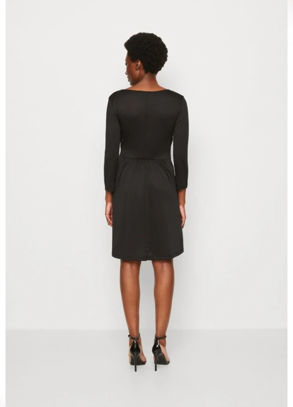 1_Vestido ligero - black