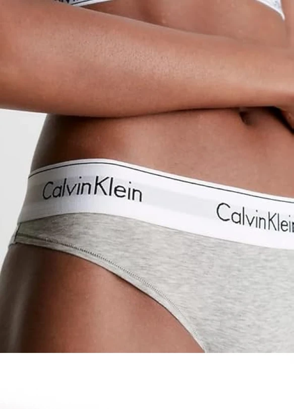 2_Braguita brasileña Calvin Klein para mujer