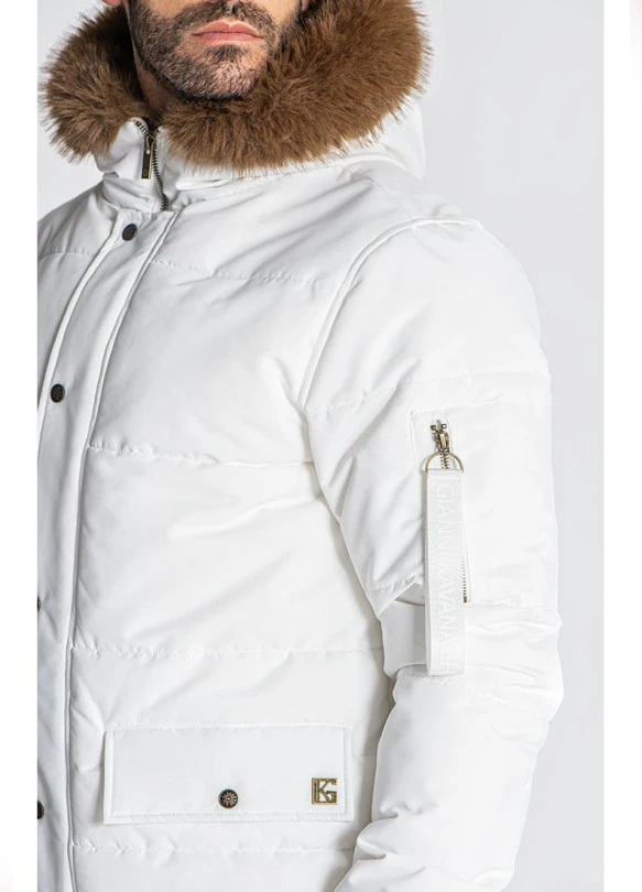 main_image_Abrigo de invierno - white