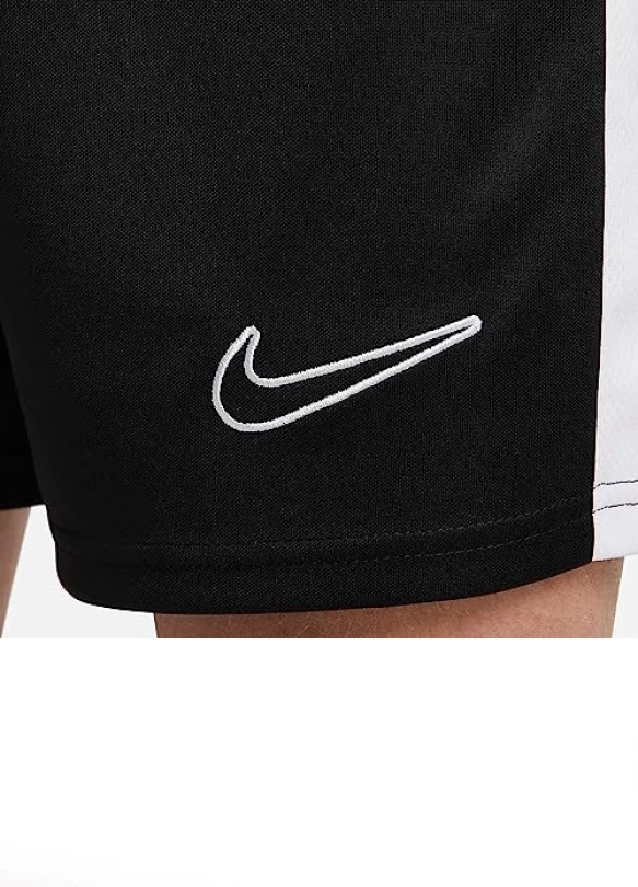3_¡Chollo! Shorts Nike para hombre.