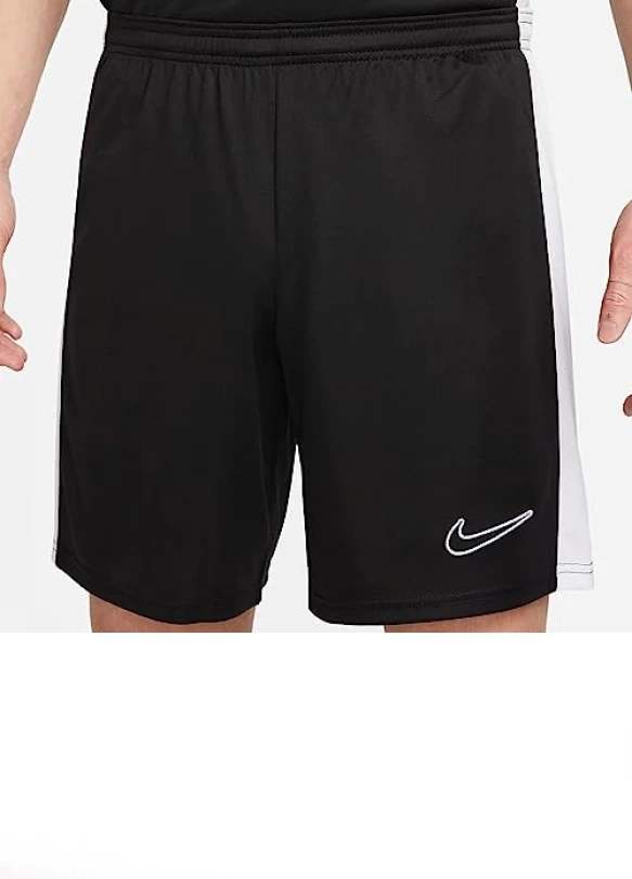 2_¡Chollo! Shorts Nike para hombre.