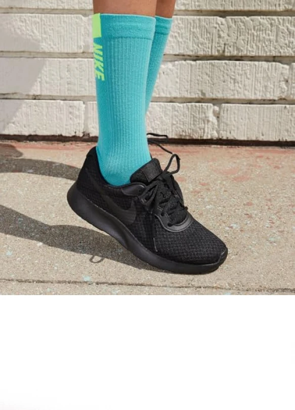 4_Zapatillas de gimnasia para mujer NIKE Tanjun