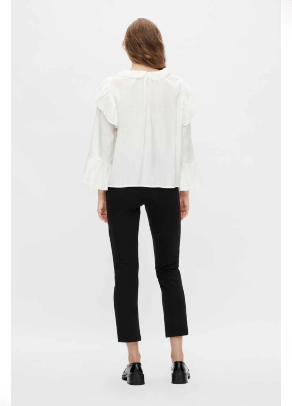 3_Blusa manga larga con volantes