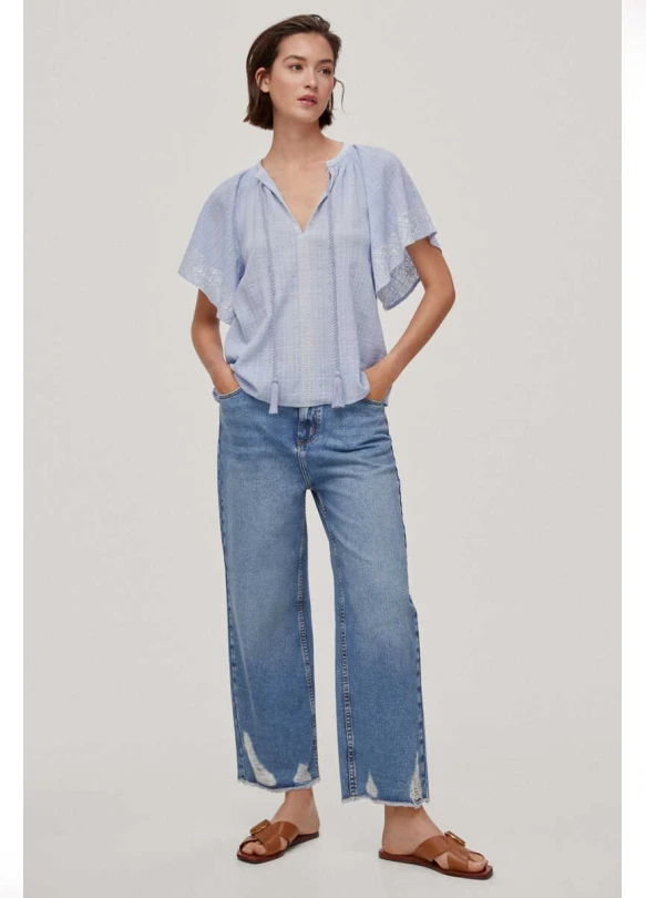 2_Blusa fluida bordados