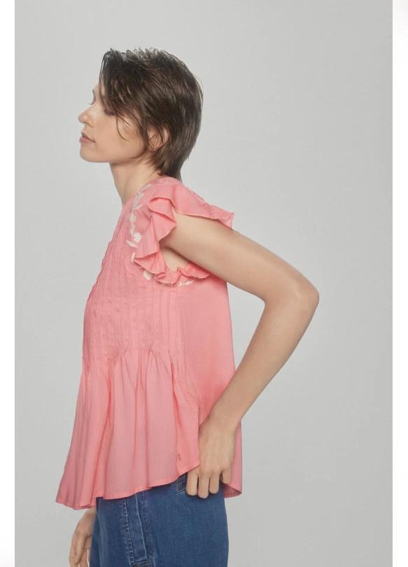 main_image_Blusa jaretas y bordados
