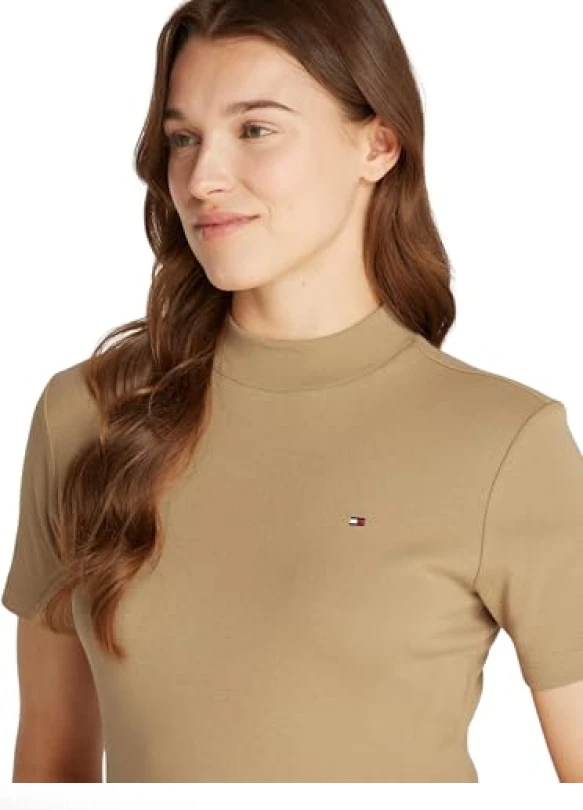 2_Camiseta de manga corta Tommy Hilfiger para mujer, slim y con cuello vuelto.