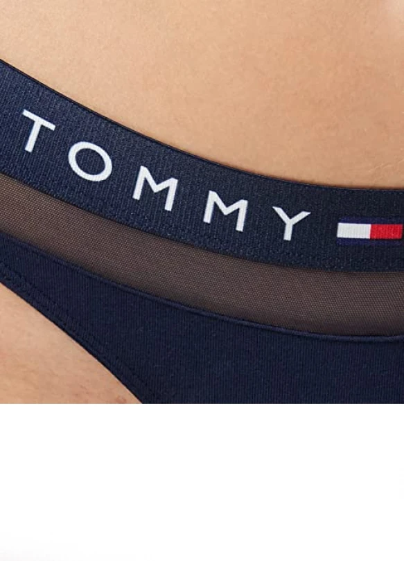 4_Tanga de mujer Tommy Hilfiger por 11€