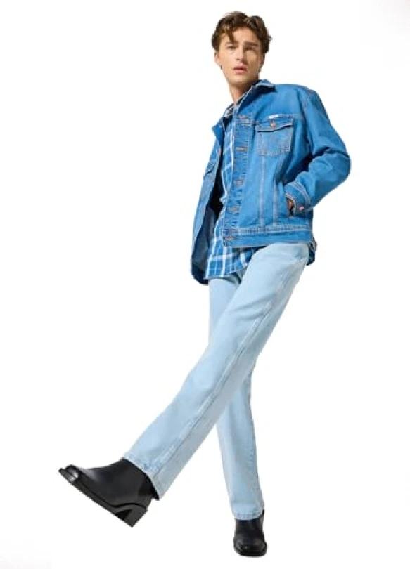 3_Jeans Wrangler 13MWZ, regular bootcut fit, straight leg para hombre